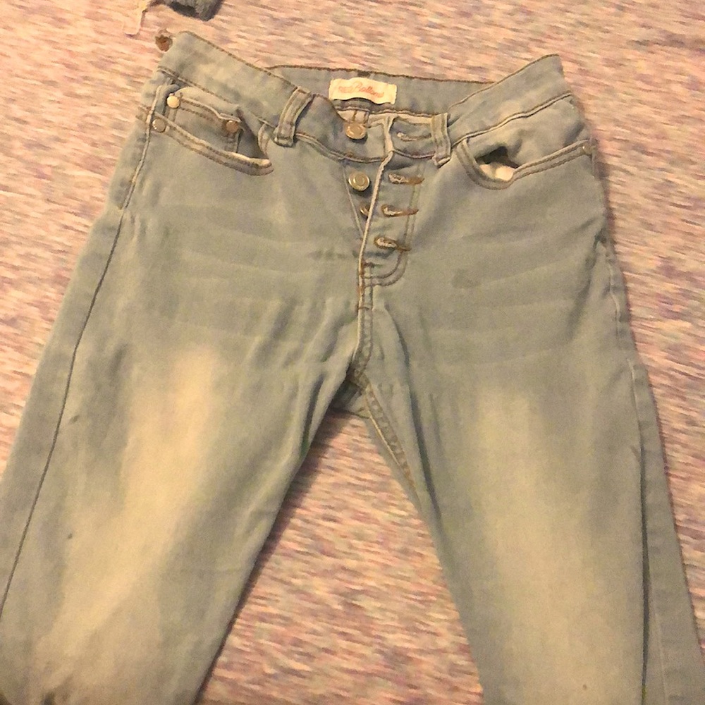 The size have holes in them, but they’re in good shape